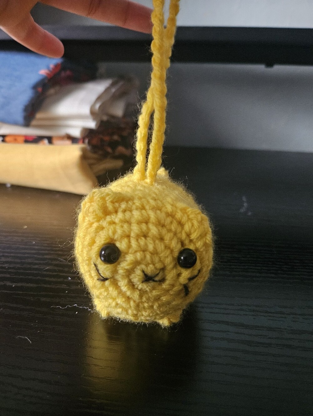 Handmade Yellow Crochet Cat Amigurumi Keychain - Picture 3 of 6